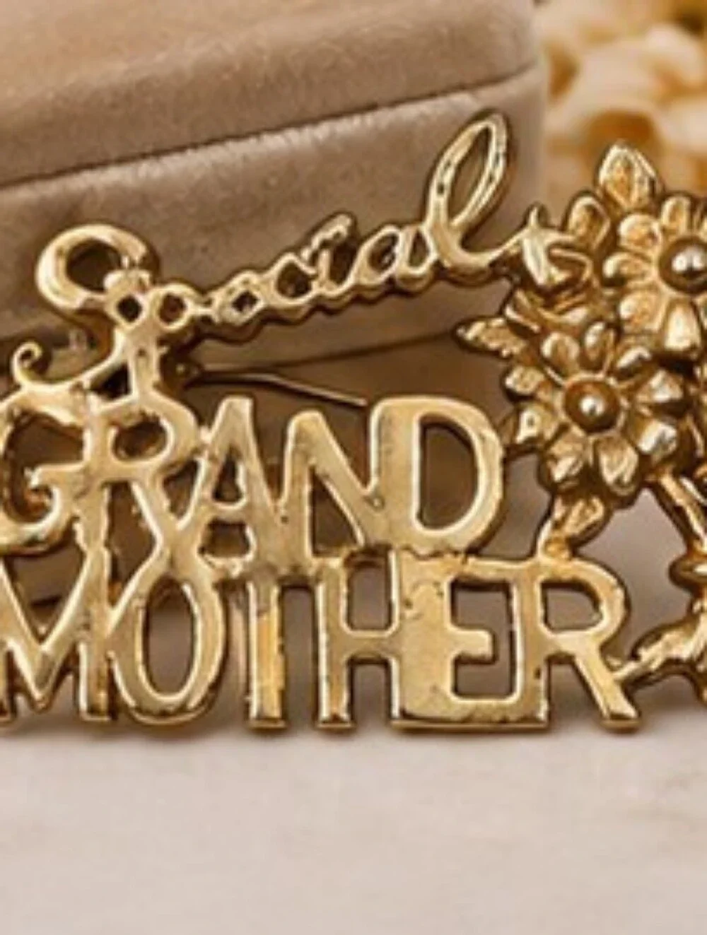 JJ Jonette Vintage Special Grandmother Floral Brooch Gold Tone Signed JJ